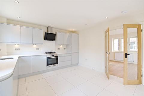 3 bedroom house to rent, Moat Lane, Towcester, Northamptonshire, NN12