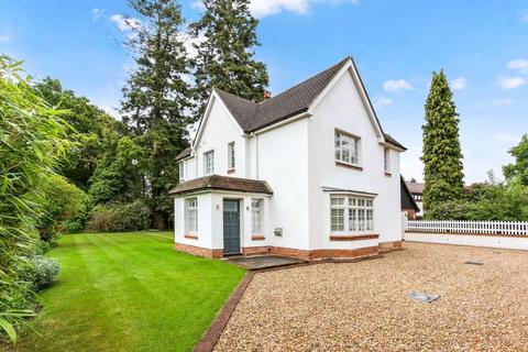 5 bedroom detached house to rent, Ridgemount Road, Sunningdale, Berkshire