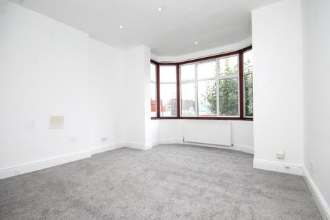 3 bedroom flat to rent, The Drive, Golders Green, NW11