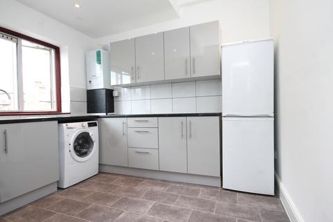 3 bedroom flat to rent, The Drive, Golders Green, NW11