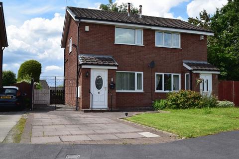 2 bedroom semi-detached house to rent, Wilsford Close, Golborne