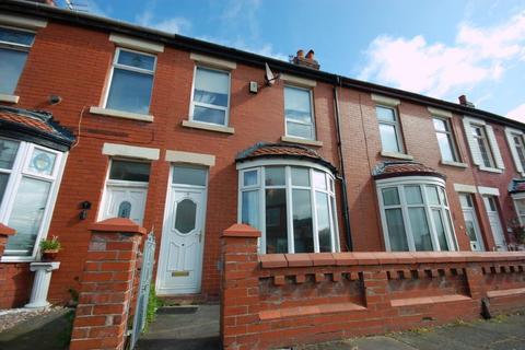 2 bedroom terraced house to rent, Alder Grove, Blackpool FY3