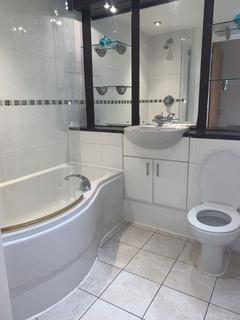 Studio to rent, Masshouse, Masshouse Plaza
