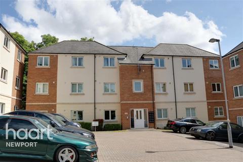 2 bedroom flat to rent, Rose Heyworth house, Golden Mile View