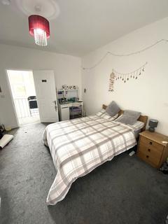 1 bedroom property to rent, Plymouth Street, Southsea