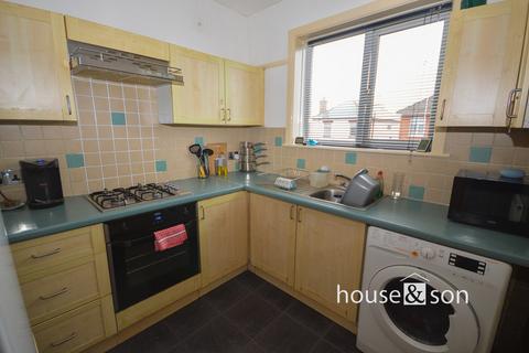 3 bedroom flat for sale, Columbia Road, Bournemouth