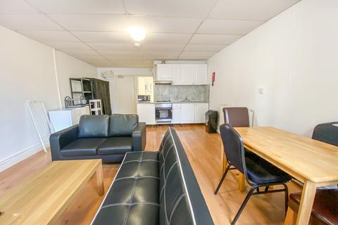 2 bedroom flat to rent, Kember Street, Islington, London, N1
