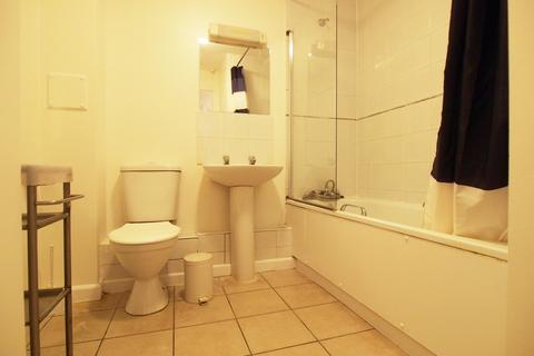 2 bedroom apartment to rent, Travers House, Dalmeny Avenue, Camden, N7