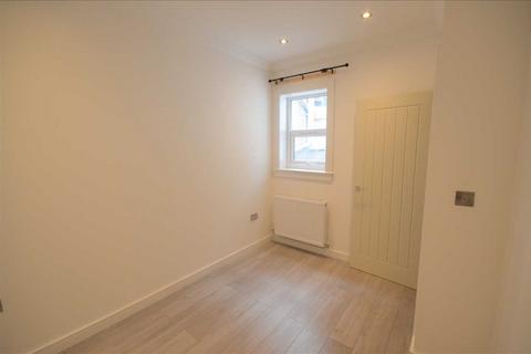 1 bedroom apartment to rent, High Street North, East Ham