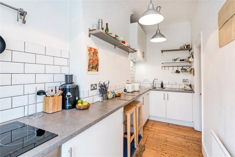 2 bedroom flat to rent, Upper Street, Islington, London