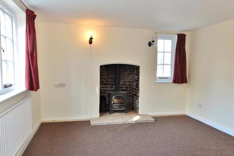 3 bedroom detached house to rent, The Laytons, Much Marcle, Ledbury, Herefordshire, HR8 2PJ