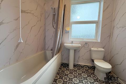undefined, 15 Sussex Row, Llanion Park, Pembroke Dock, Pembrokeshire. SA72 6DF