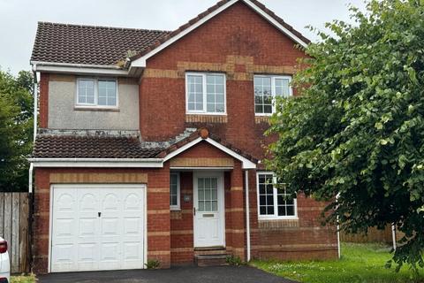 Kilmarnock - 4 bedroom detached house to rent