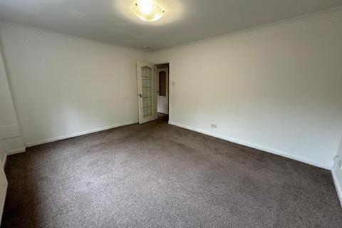 4 bedroom detached house to rent, Rumford Place, Kilmarnock KA3