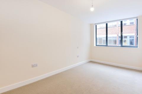 2 bedroom flat to rent, 41 Southgate Street