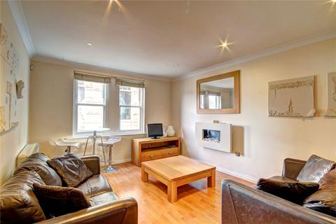2 bedroom apartment to rent, Curzon Place, Gateshead, NE8