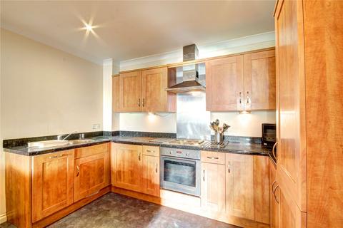 2 bedroom apartment to rent, Curzon Place, Gateshead, NE8