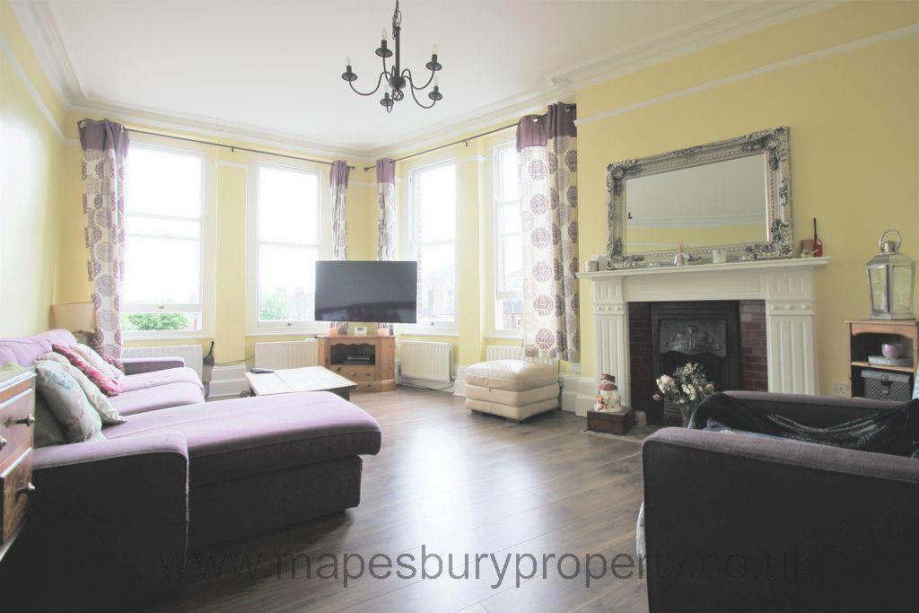 Winchester Avenue, London, NW6 2 bed flat £3,033 pcm (£700 pw)