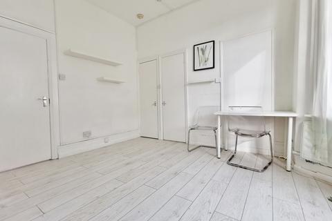 1 bedroom flat to rent, Ballards Lane, Finchley Central N3