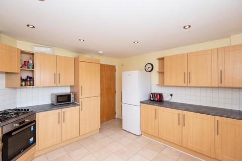 4 bedroom flat to rent, Bannermill Place, City Centre, Aberdeen, AB24