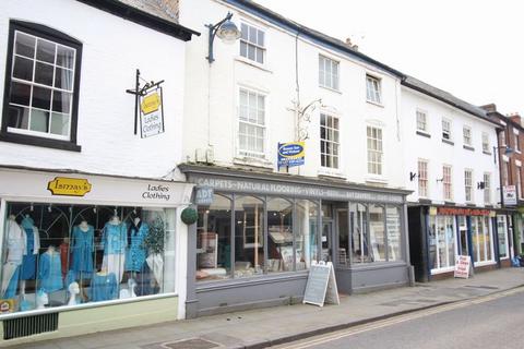 2 bedroom flat to rent, High Street, Ellesmere