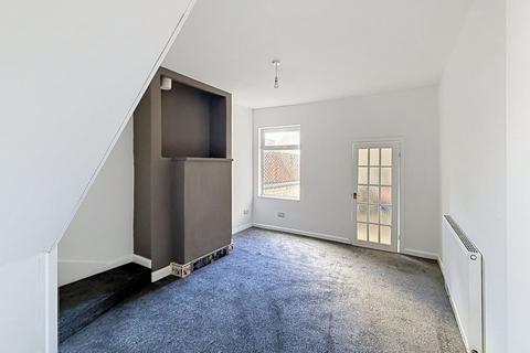 2 bedroom terraced house to rent, Caulton Street, Burslem, Stoke on Trent, ST6 4ER