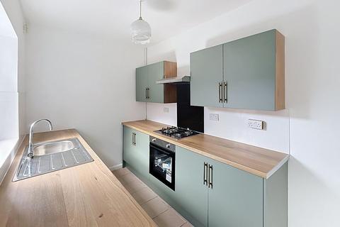 2 bedroom terraced house to rent, Caulton Street, Burslem, Stoke on Trent, ST6 4ER