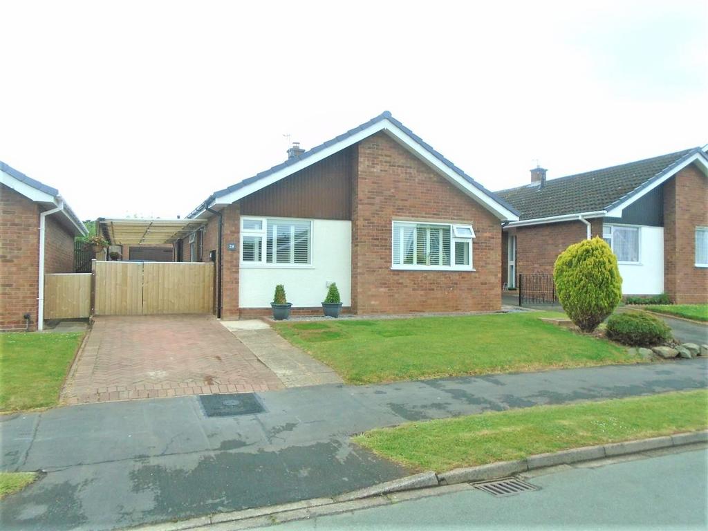 Portland Crescent, Shrewsbury, SY2 5NH 2 bed bungalow £280,000