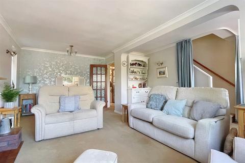 56 Ashdown Close, Chandler's Ford, Eastleigh, SO53 5QF