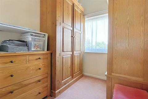 56 Ashdown Close, Chandler's Ford, Eastleigh, SO53 5QF