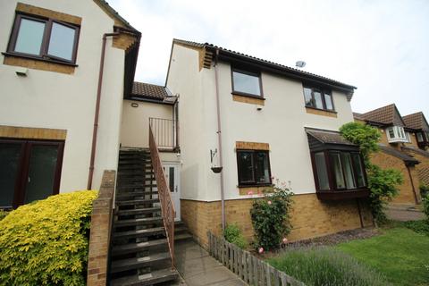 1 bedroom maisonette to rent, Slade End, Theydon Bois, CM16