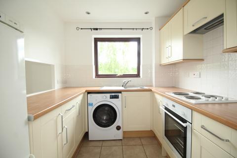 1 bedroom maisonette to rent, Slade End, Theydon Bois, CM16