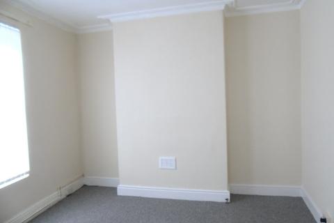 1 bedroom flat to rent, Walton Breck Road, Anfield, L4