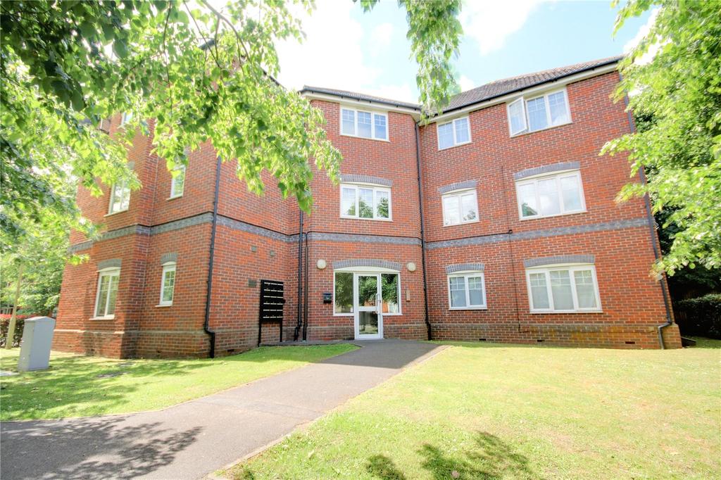 Ashdene Gardens, Reading, Berkshire, RG30 1 bed apartment £180,000