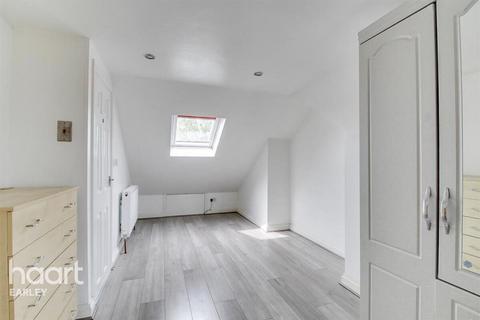 Addison Road, Reading