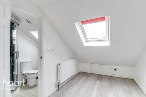 1 bedroom in a house share to rent, Addison Road, Reading
