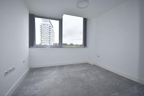 1 bedroom apartment to rent, Churchill Way, Basingstoke RG21