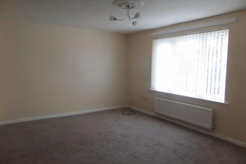 3 bedroom terraced house to rent, Bluebell Close, Newton Aycliffe