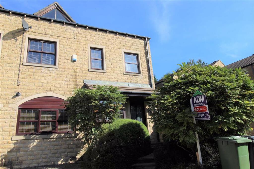 Grove Nook, Longwood, Huddersfield 3 bed end of terrace house £159,950