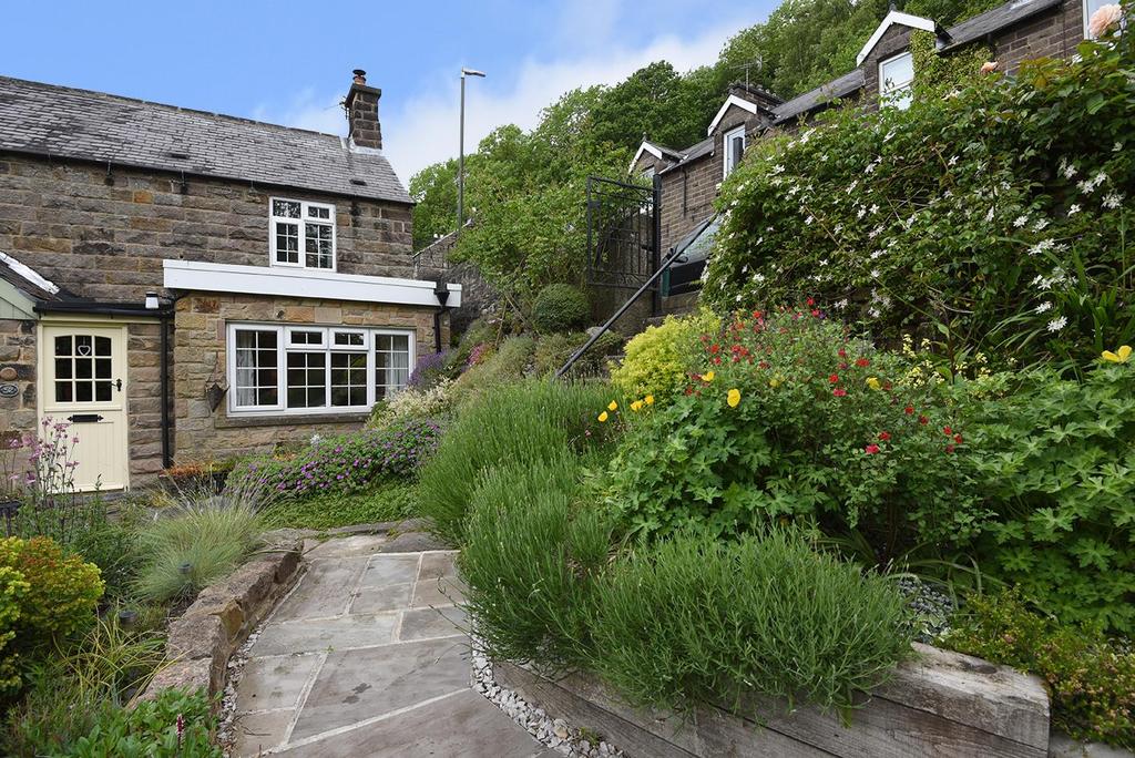 Greenaway Lane, Hackney, Matlock 2 bed semidetached house £260,000