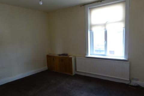 2 bedroom flat to rent - Tweedale Street, Deeplish, OL11