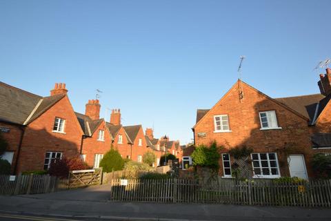 3 bedroom terraced house to rent - Prince Consort Cottges, Windsor, Berkshire