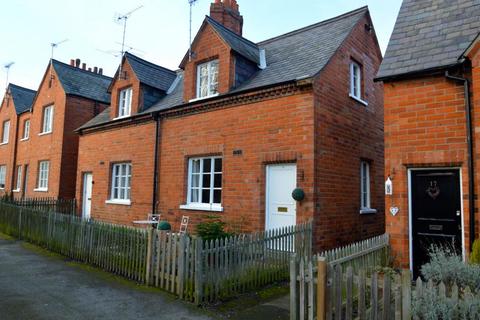 3 bedroom terraced house to rent, Prince Consort Cottages, Windsor, Berkshire