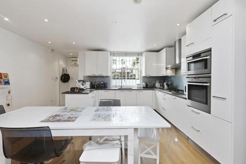 4 bedroom terraced house to rent, Belsize Road, South Hampstead, NW6