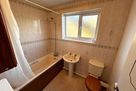 undefined, Foxhill, Olney, MK46