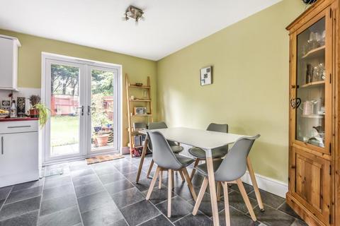 2 bedroom end of terrace house to rent, Abbots Wood,  Headington,  OX3