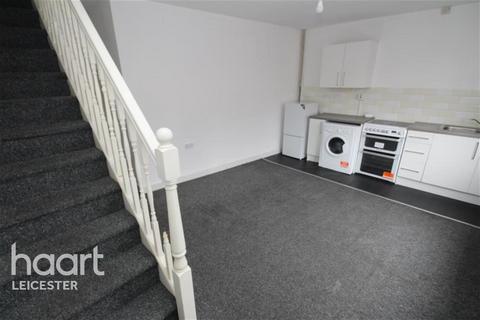 1 bedroom flat to rent, Dulverton Road