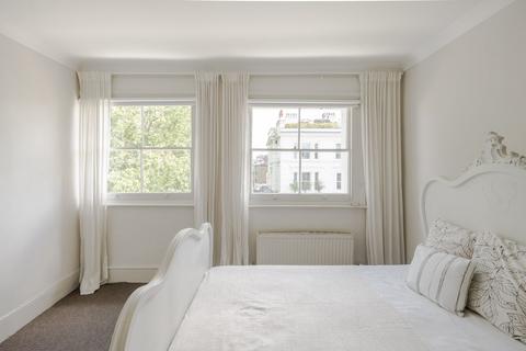 2 bedroom flat to rent, Ladbroke Gardens, Notting Hill, London