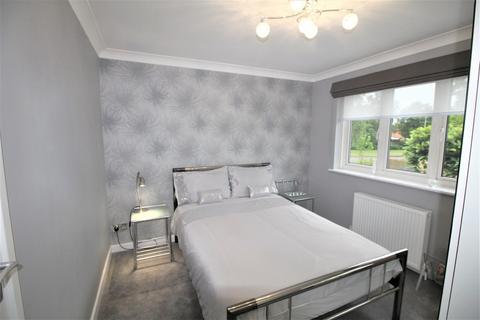 1 bedroom in a house share to rent - Beverley Gardens, Welwyn Garden City