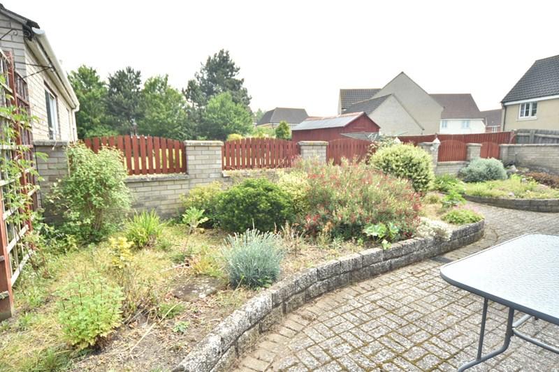 Eriswell Road, Lakenheath, Brandon, Suffolk, IP27 2 bed bungalow £287,500